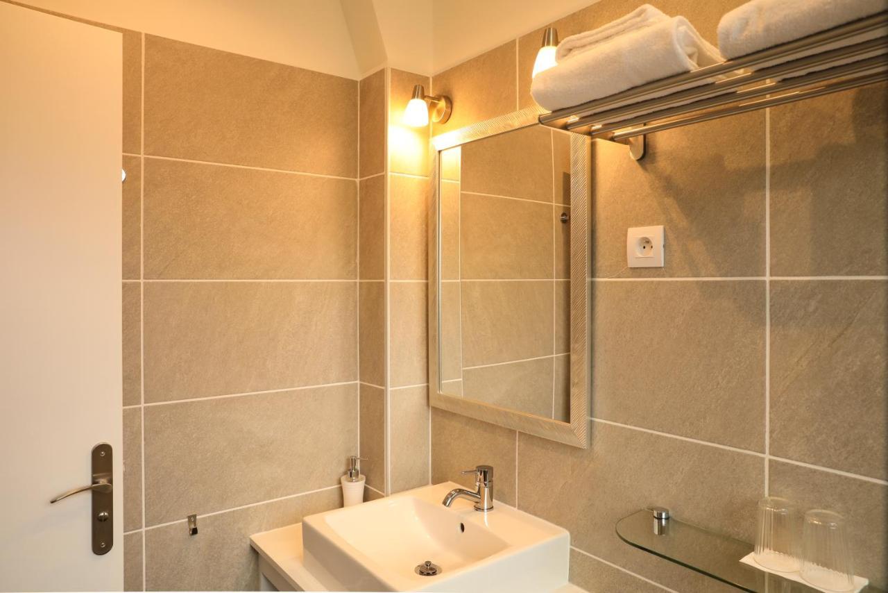La Belle Monsoise Bed & Breakfast Екстериор снимка