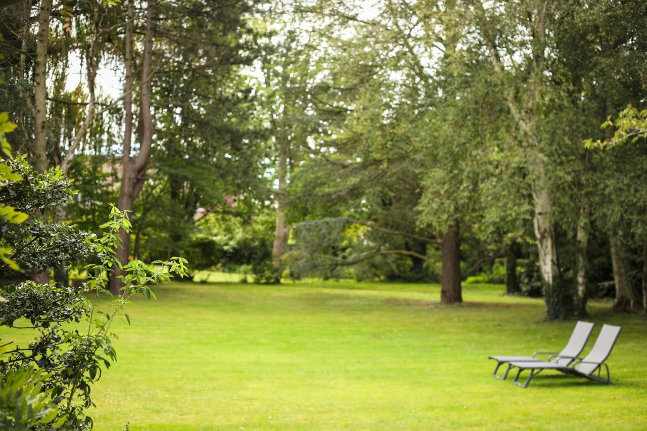 La Belle Monsoise Bed & Breakfast Екстериор снимка