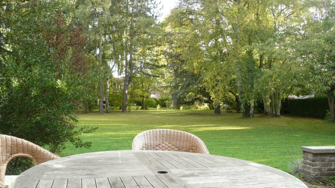 La Belle Monsoise Bed & Breakfast Екстериор снимка