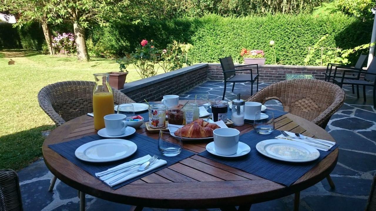 La Belle Monsoise Bed & Breakfast Екстериор снимка